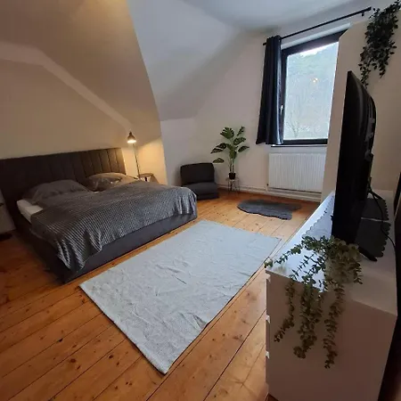 Wanderlust Family - Self Check-in, Near Area Apartman
