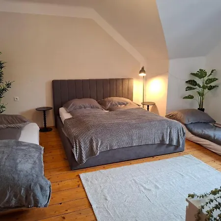 Wanderlust Family - Self Check-in, Near Area Appartement Stixenstein