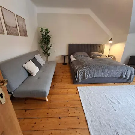 Wanderlust Family - Self Check-in, Near Area