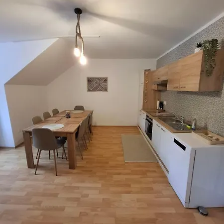 Wanderlust Family - Self Check-in, Near Area * Stixenstein