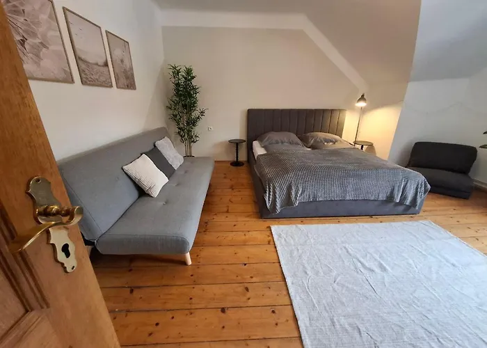 Wanderlust Family - Self Check-in, Near Area