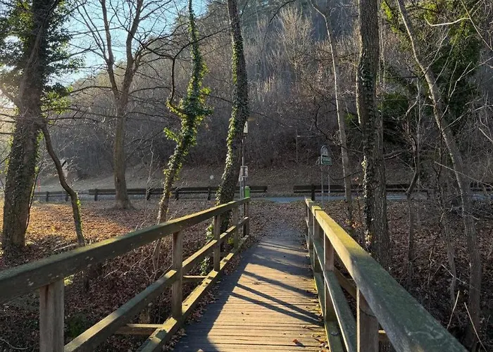 Wanderlust Family - Self Check-in, Near Area Apartman